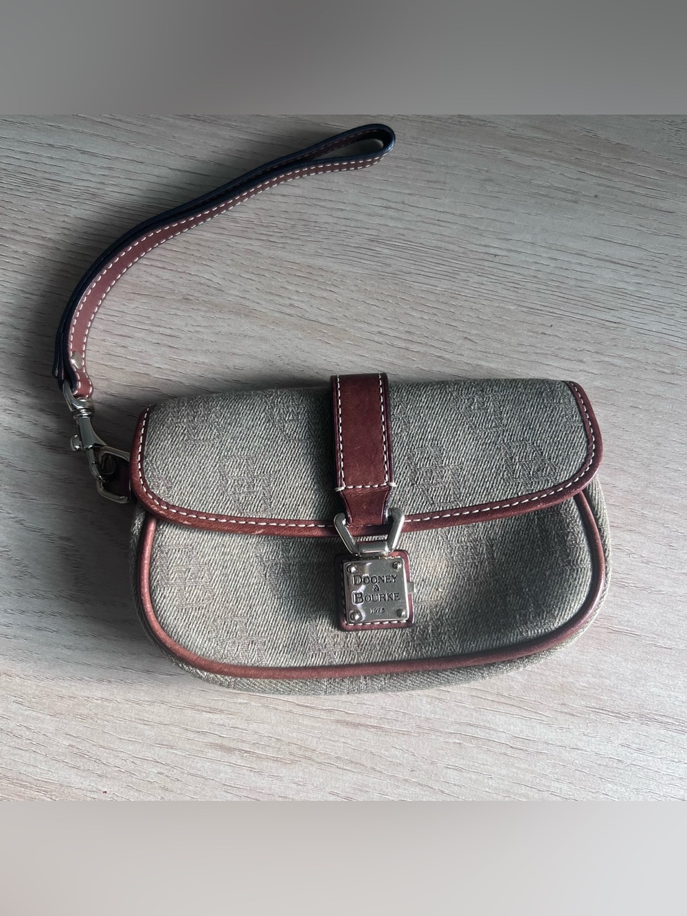 Dooney & Bourke Wristlet